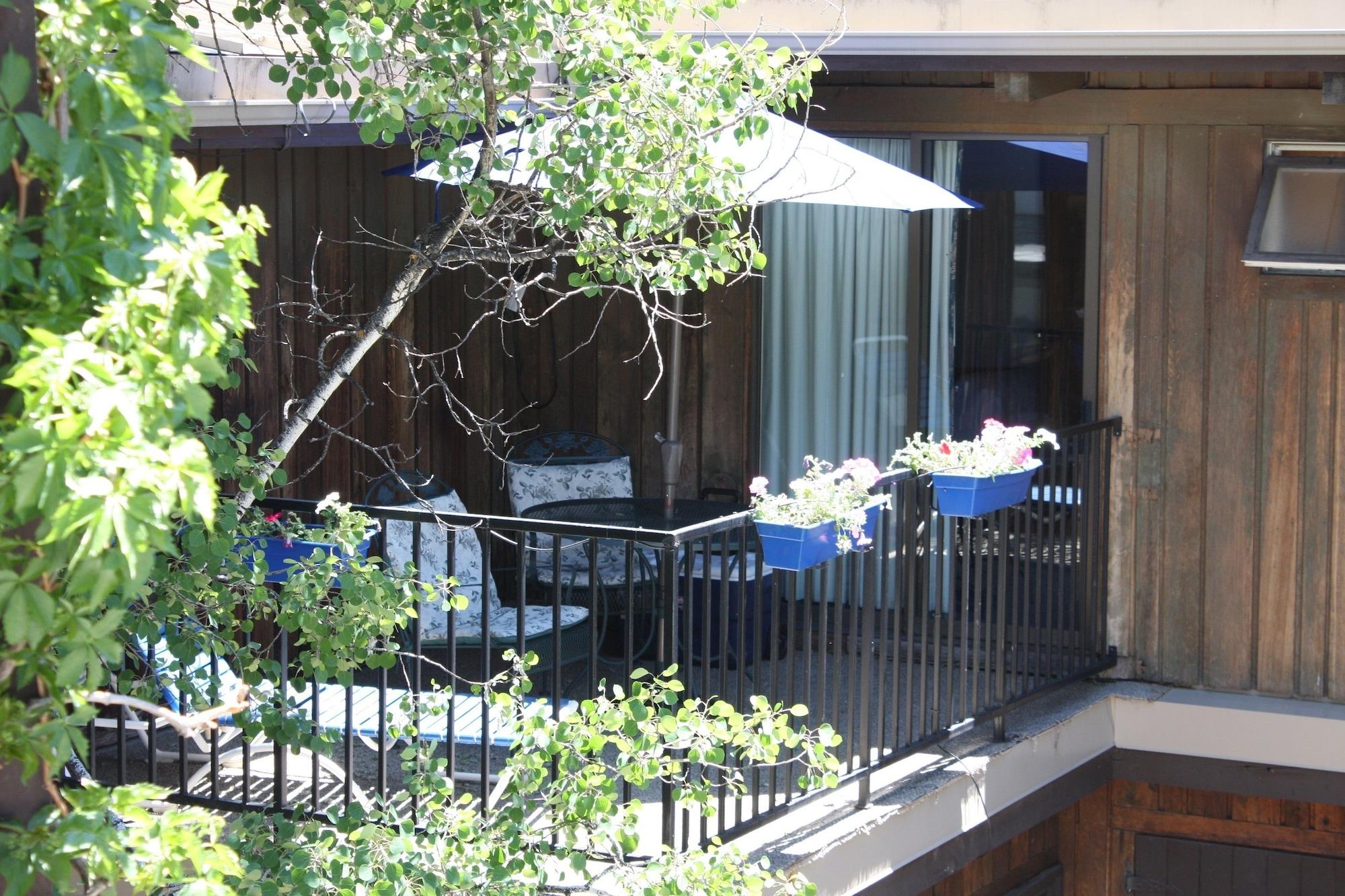 St Moritz Lodge And Condominiums Aspen Exteriör bild